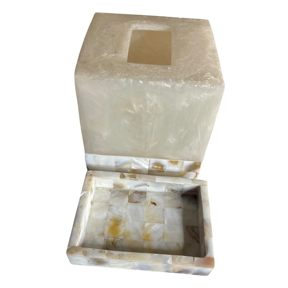 Capiz‎ Mother of Pearl Tissue Cover Soap Dish BB&B Vanity Accessory White 5.5